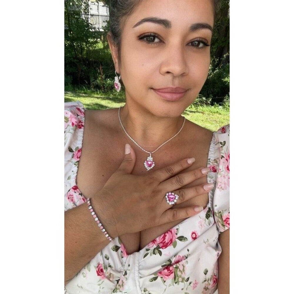 Beautiful Pink Heart Jewelry Set